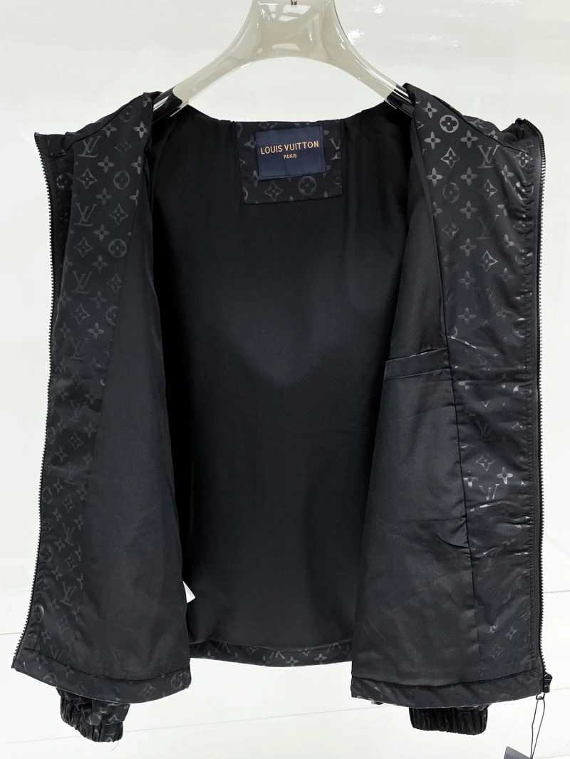 Louis Vuitton Outwear WellDesigned 133827