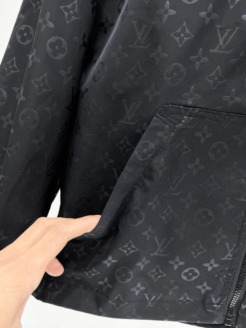 Louis Vuitton Outwear WellDesigned 133827
