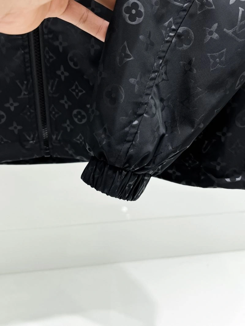 Louis Vuitton Outwear WellDesigned 133827
