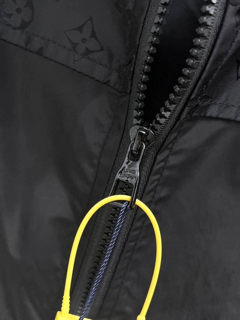 Louis Vuitton Outwear Casual 133823