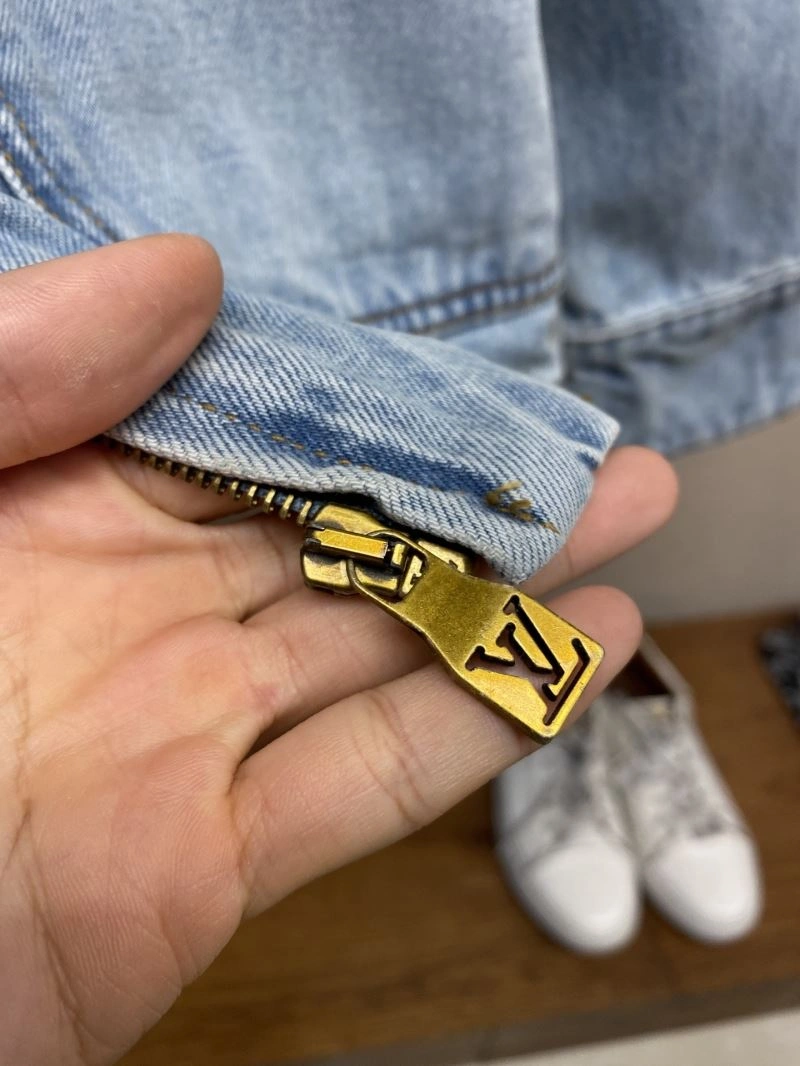 Louis Vuitton Outwear Stretchable 133815