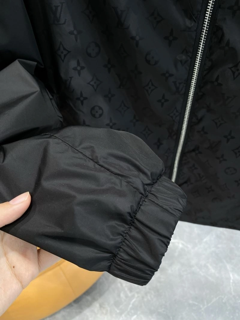 Comfortable Louis Vuitton Outwear 133820