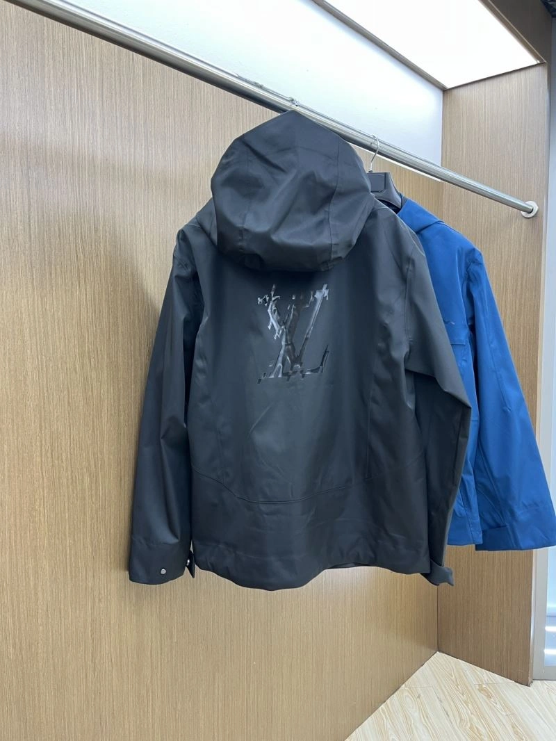 Louis Vuitton Outwear Minimalist 133805