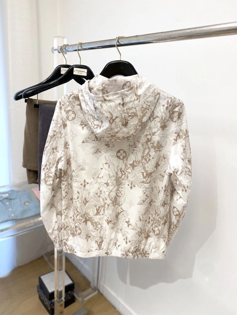 Louis Vuitton Outwear TimelessDesign 133806