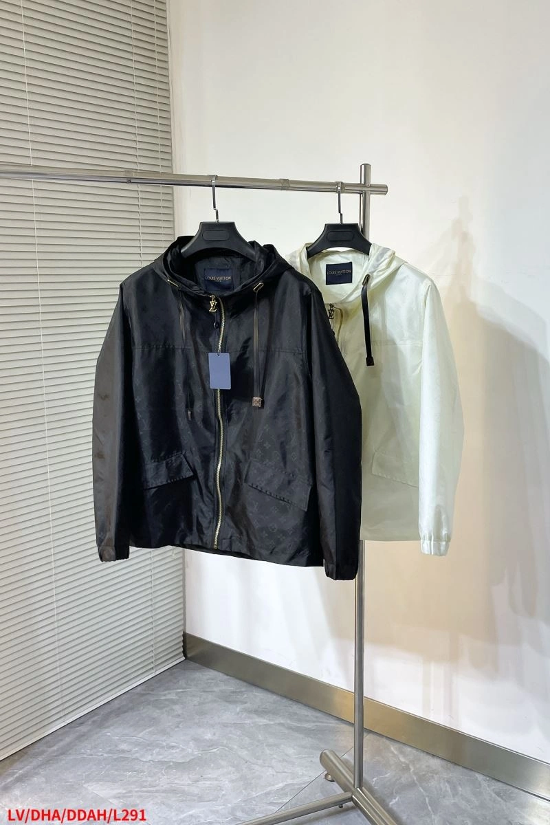 StreetReady Louis Vuitton Outwear 133831