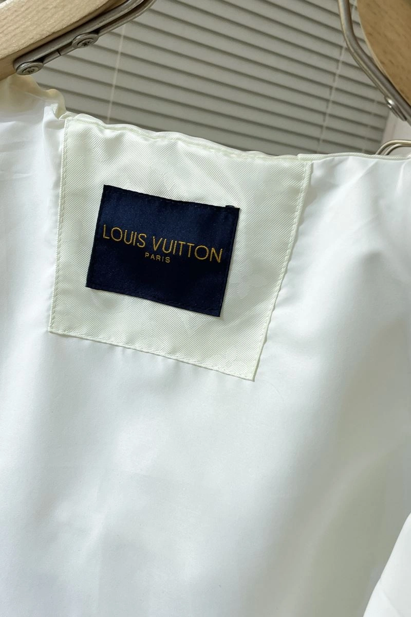 StreetReady Louis Vuitton Outwear 133831