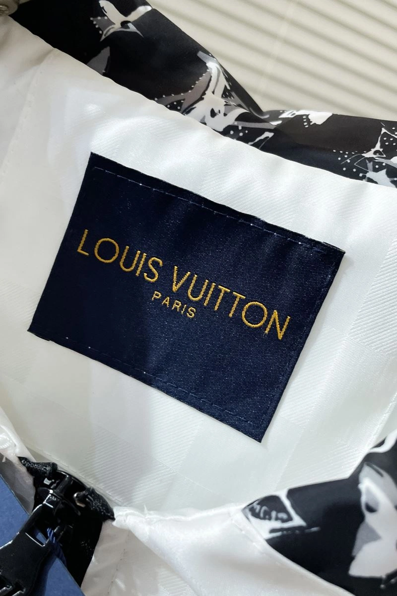 Louis Vuitton Outwear UrbanChic 133830