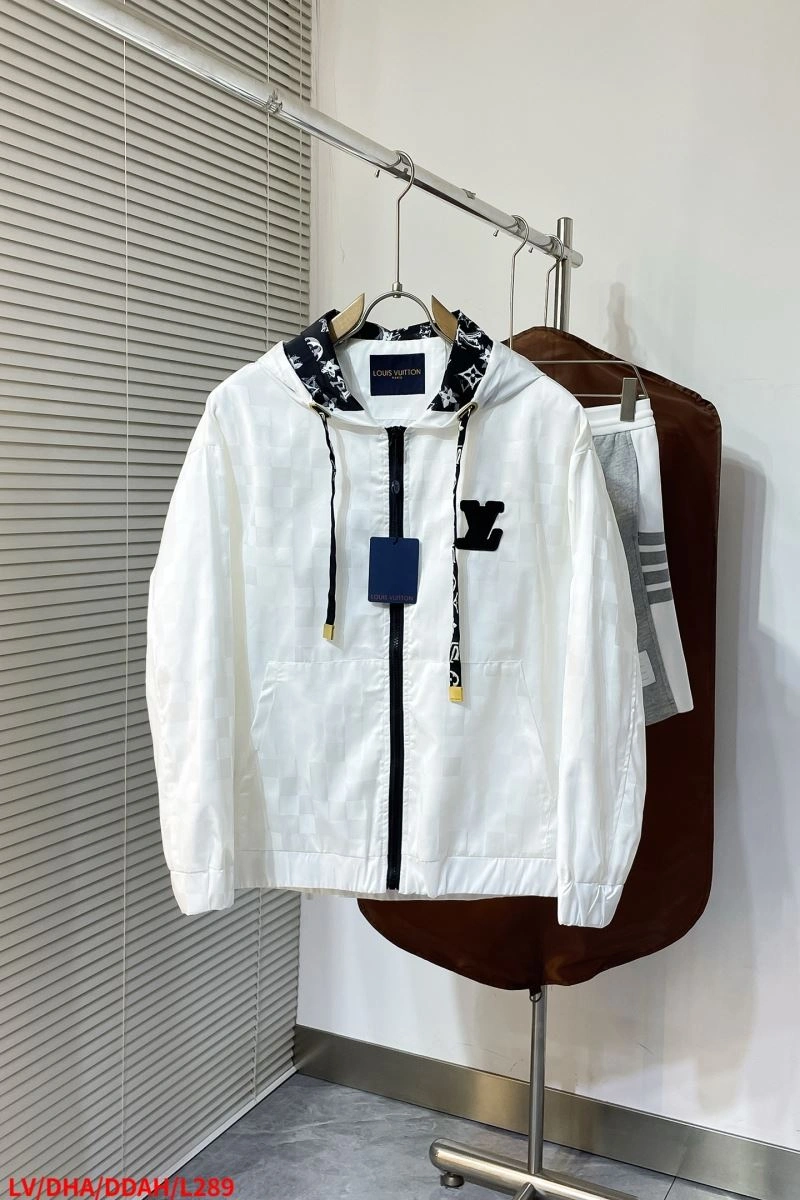 Louis Vuitton Outwear UrbanChic 133830