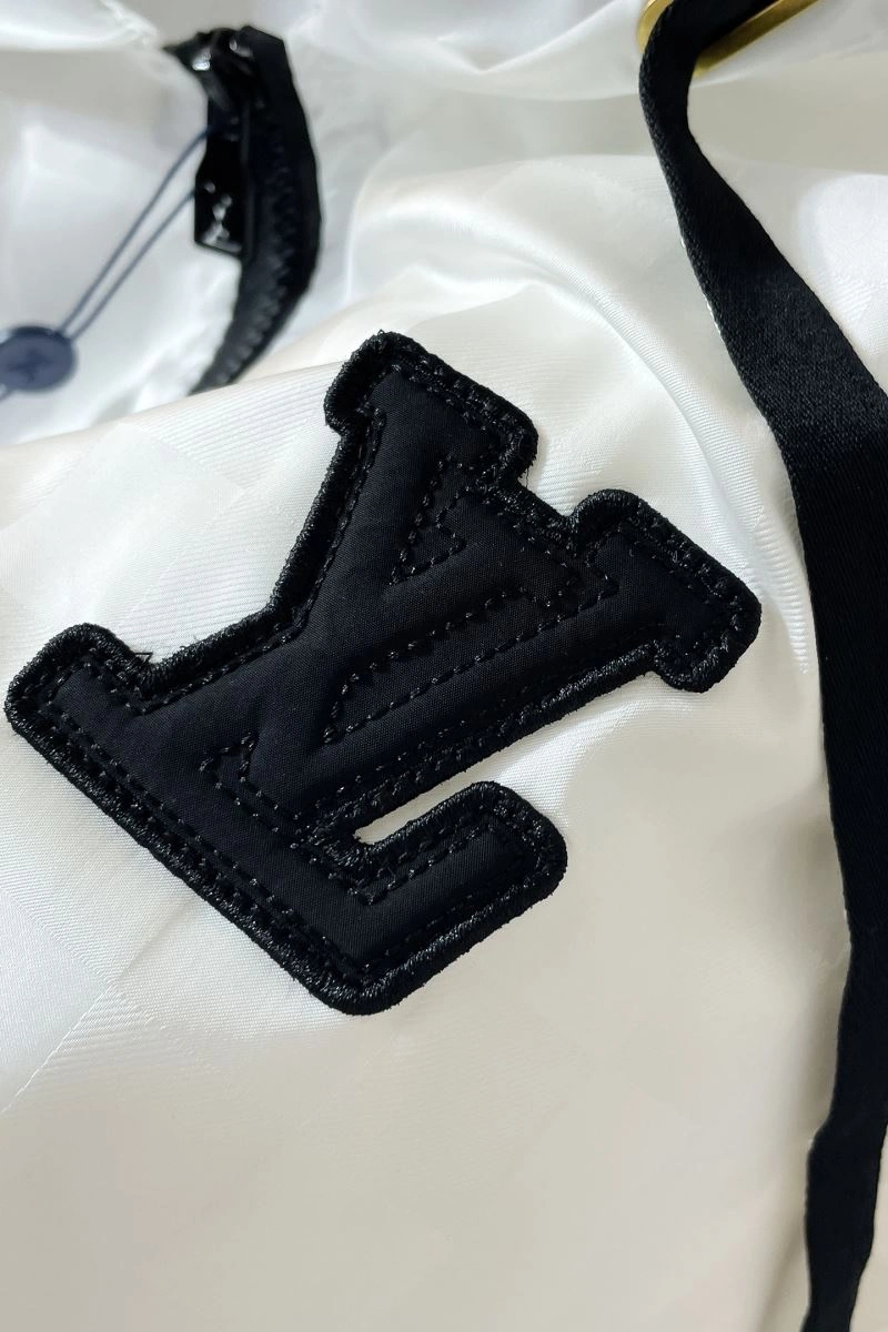 Louis Vuitton Outwear UrbanChic 133830