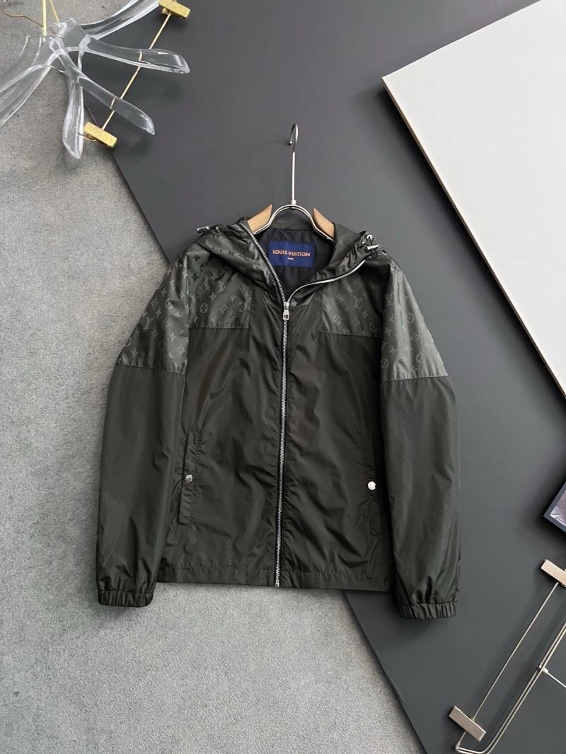 Louis Vuitton Outwear DailyWear 133807