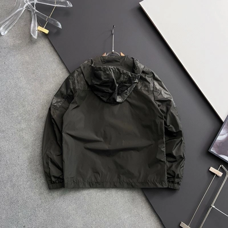 Louis Vuitton Outwear DailyWear 133807