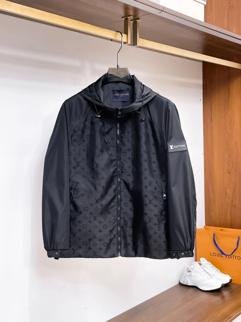 Louis Vuitton Outwear Sophisticated 133832