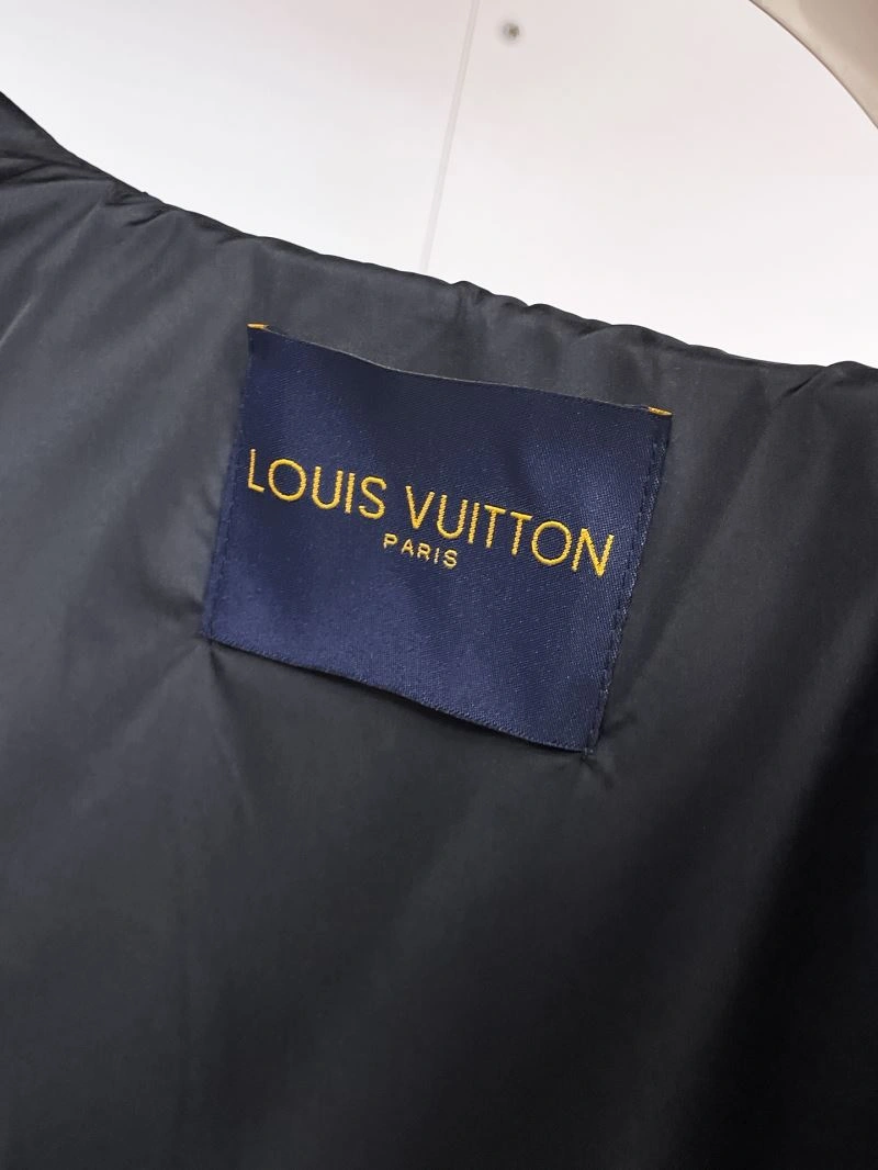 Louis Vuitton Outwear Sophisticated 133832