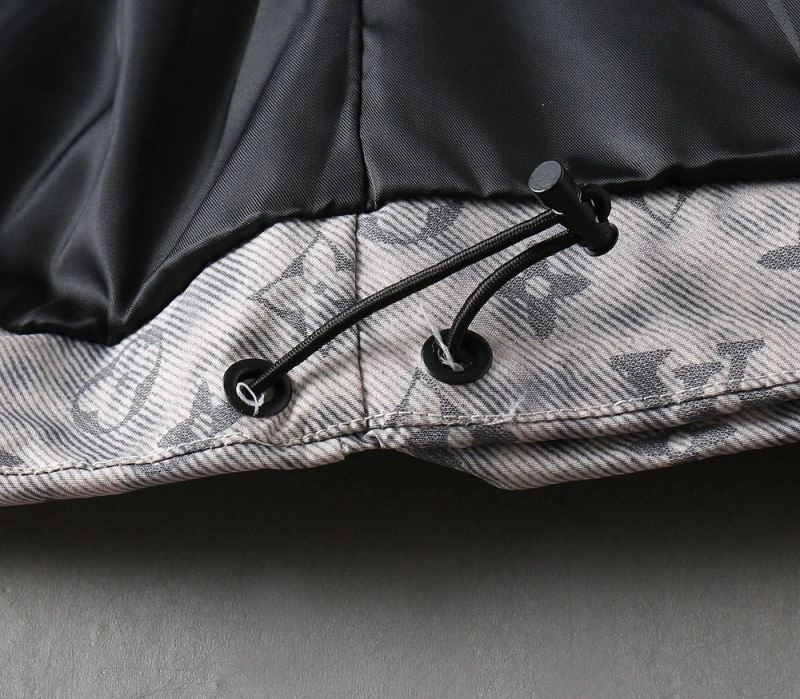 Louis Vuitton Outwear Sporty 133801