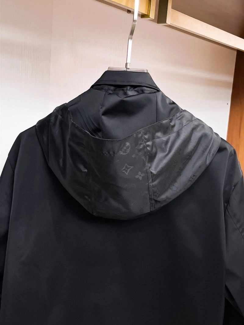 StreetReady Louis Vuitton Outwear 133802