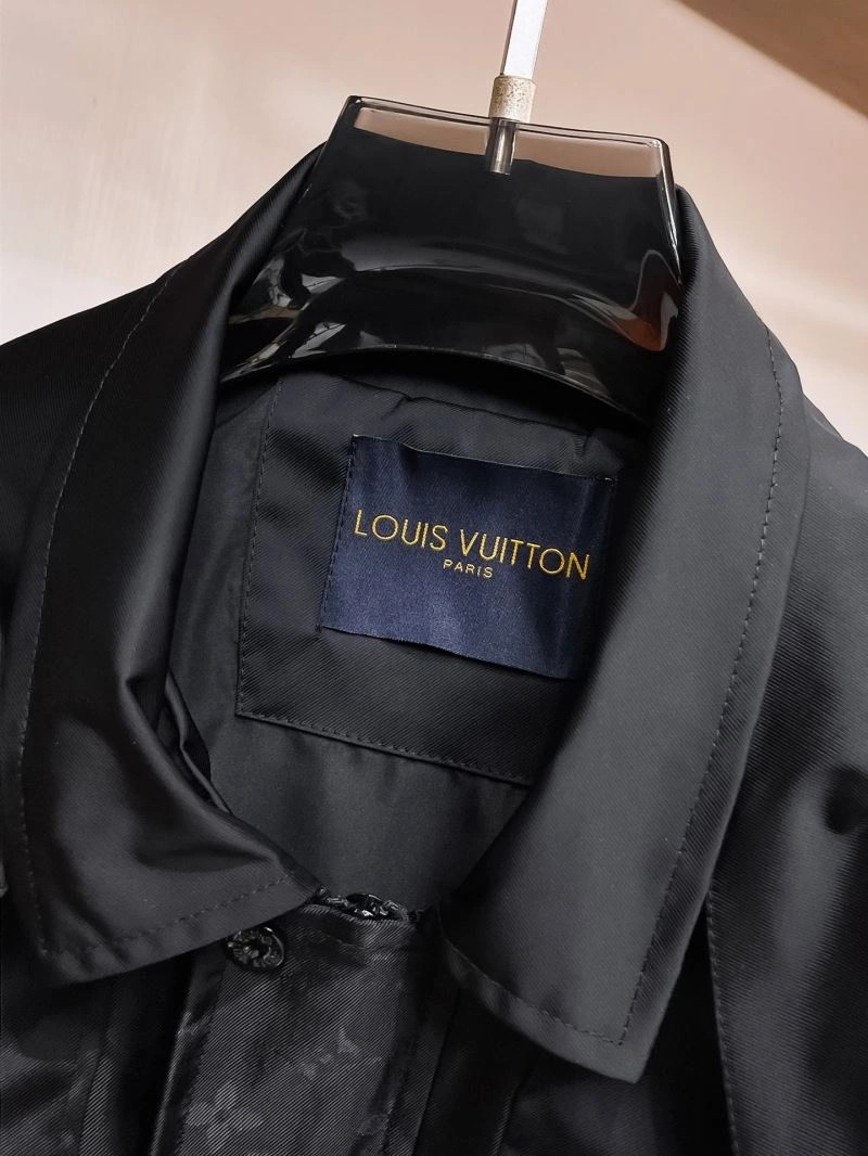 StreetReady Louis Vuitton Outwear 133802