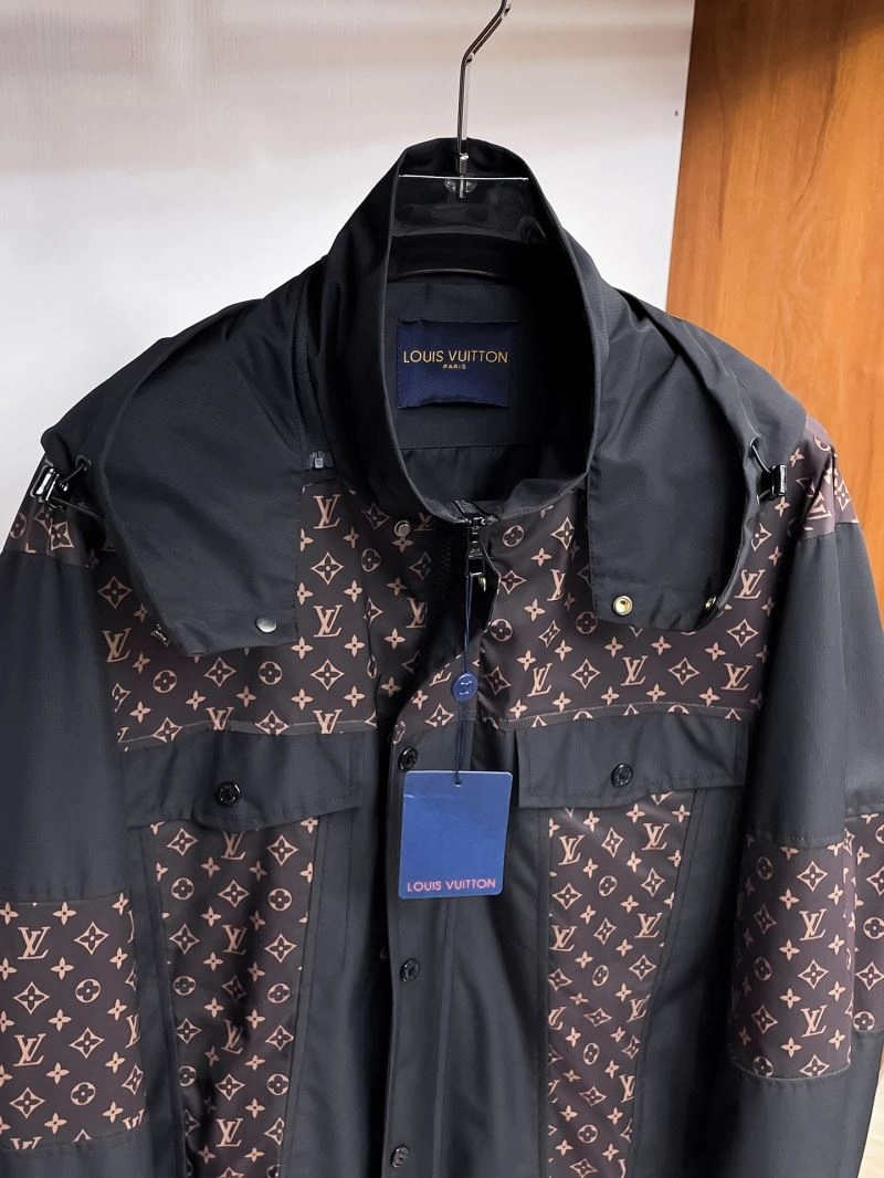 Louis Vuitton Outwear WrinkleFree 133789
