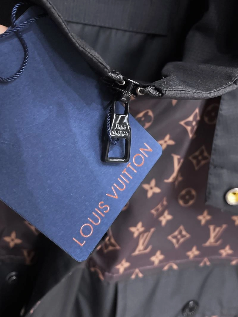 Louis Vuitton Outwear WrinkleFree 133789