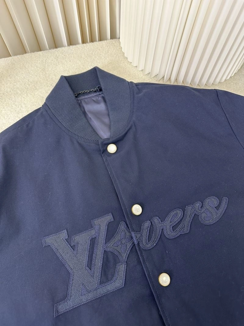 WaterResistant Louis Vuitton Outwear 133783