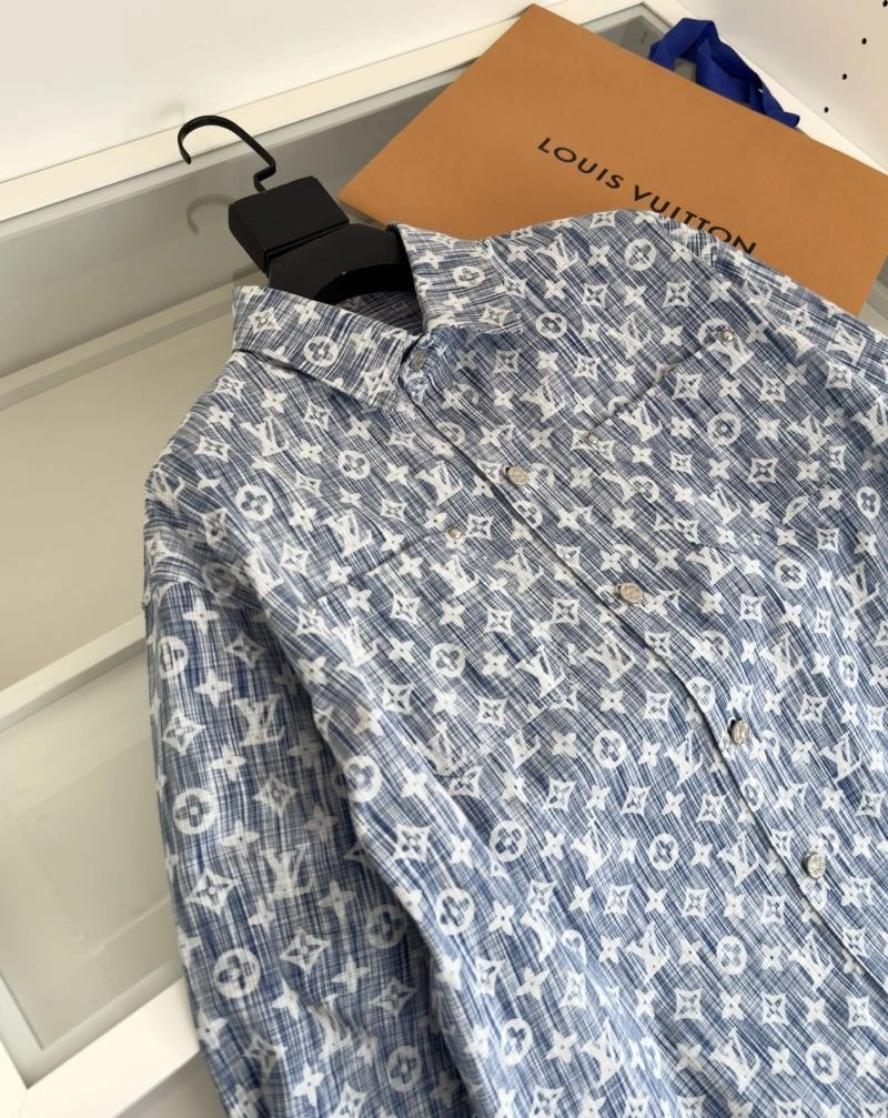 Supportive Louis Vuitton Outwear 132970