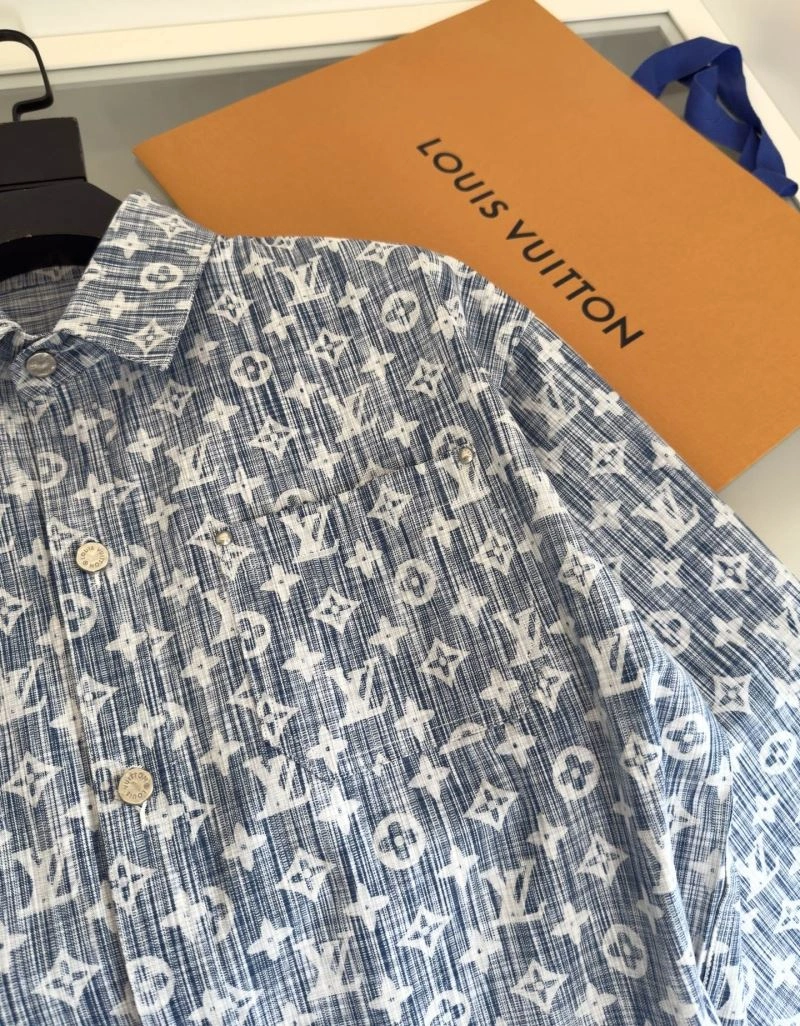 Supportive Louis Vuitton Outwear 132970