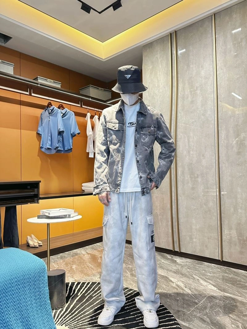 Durable Louis Vuitton Outwear 132955