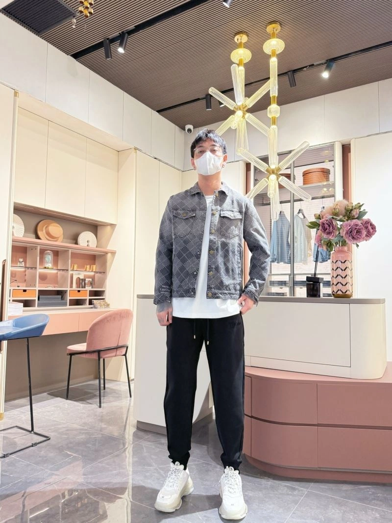 Popular Louis Vuitton Outwear 132966