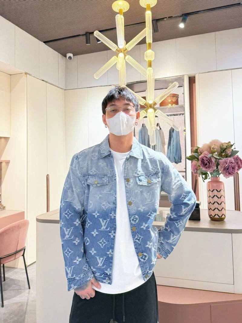 Louis Vuitton Outwear RelaxedFit 132954