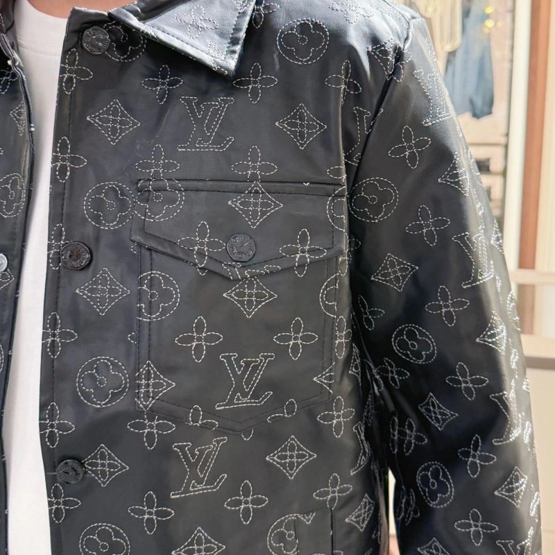 Louis Vuitton Outwear Lightweight 132950