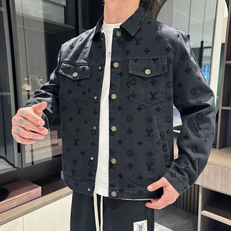NewStyle Louis Vuitton Outwear 132972