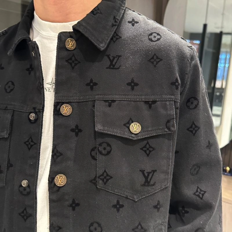NewStyle Louis Vuitton Outwear 132972