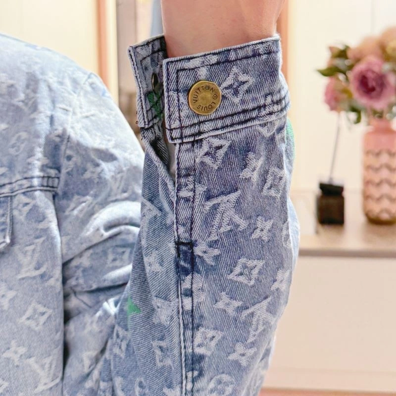 Affordable Louis Vuitton Outwear 132957