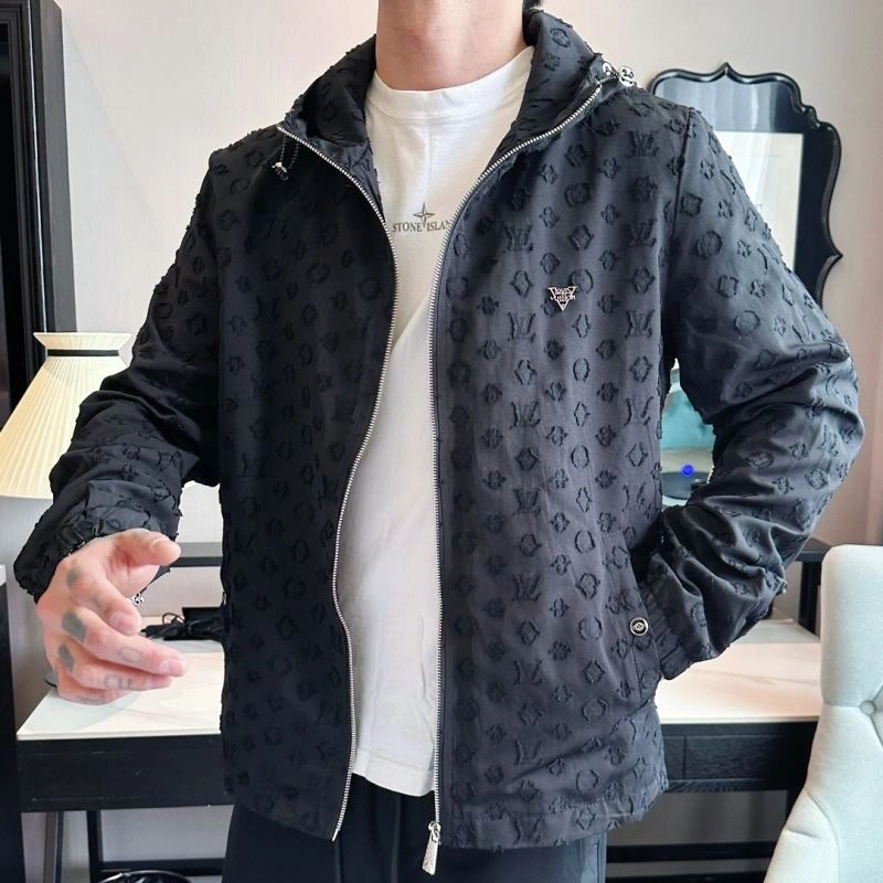 Louis Vuitton Outwear Lightweight 132961