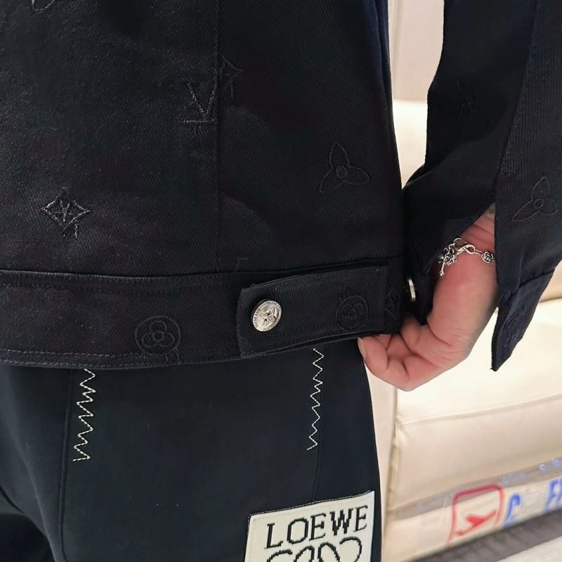 Louis Vuitton Outwear Casual 132959
