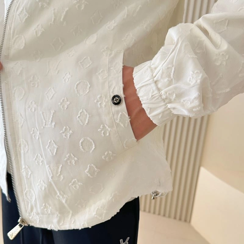 Louis Vuitton Outwear TechFriendly 132945