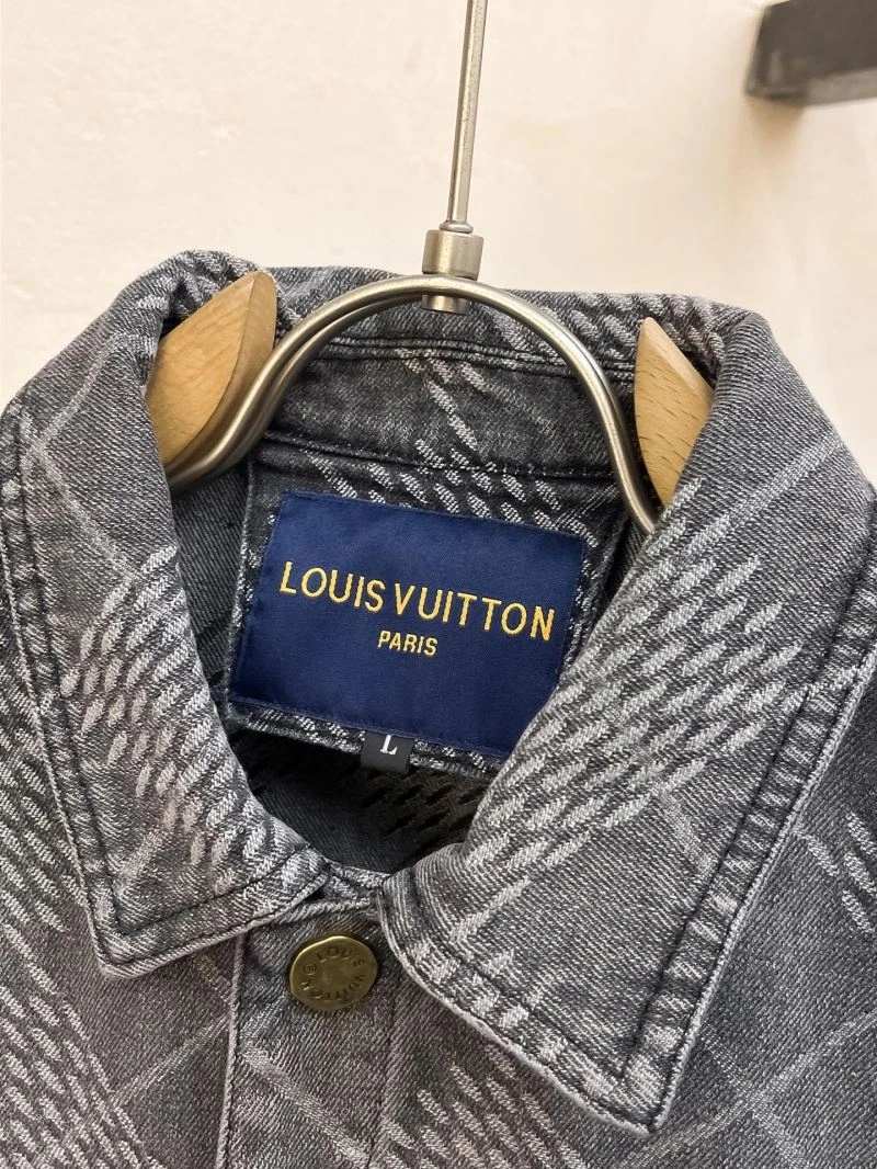 Louis Vuitton Outwear TimelessDesign 132942