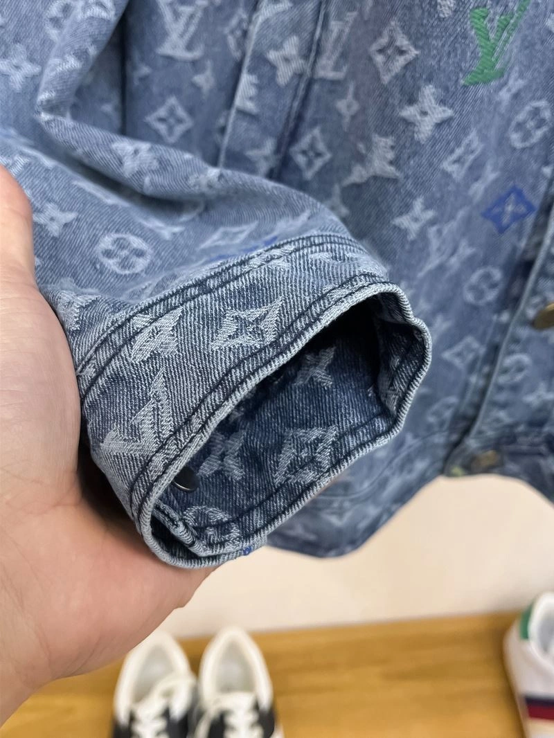 Louis Vuitton Outwear Reliable 132944
