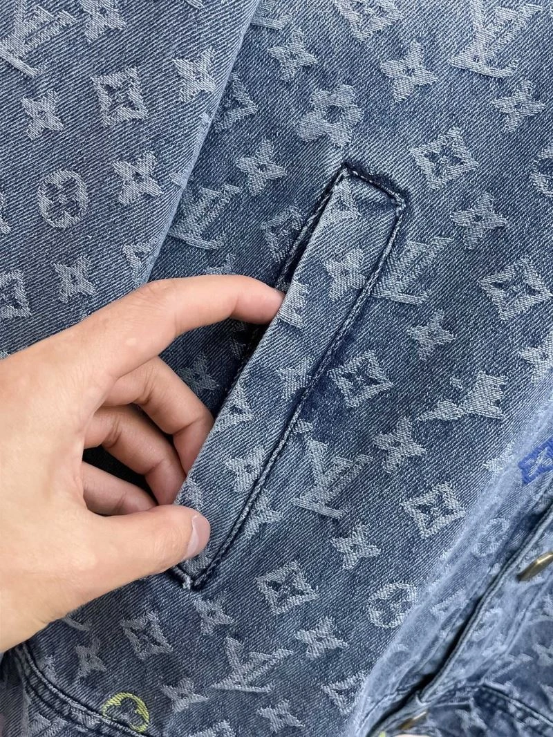 Louis Vuitton Outwear Reliable 132944