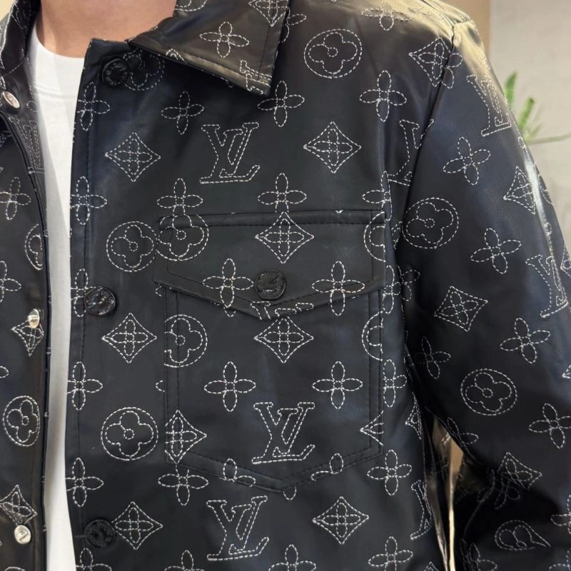 HighPerformance Louis Vuitton Outwear 132939