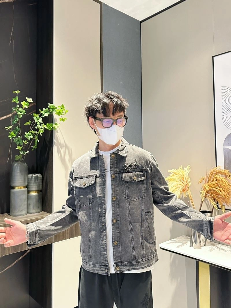Trendsetting Louis Vuitton Outwear 132922
