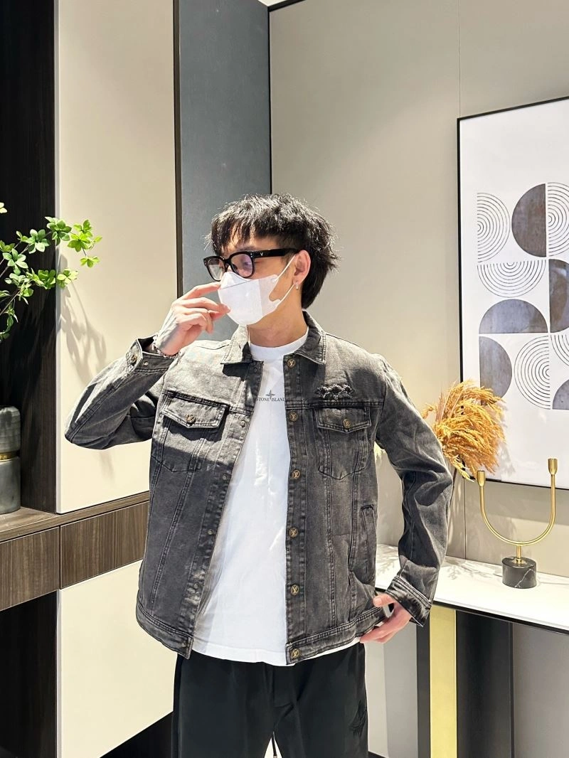 Trendsetting Louis Vuitton Outwear 132922