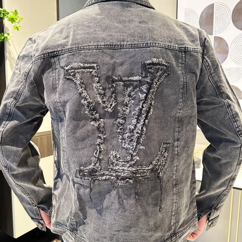 Trendsetting Louis Vuitton Outwear 132922