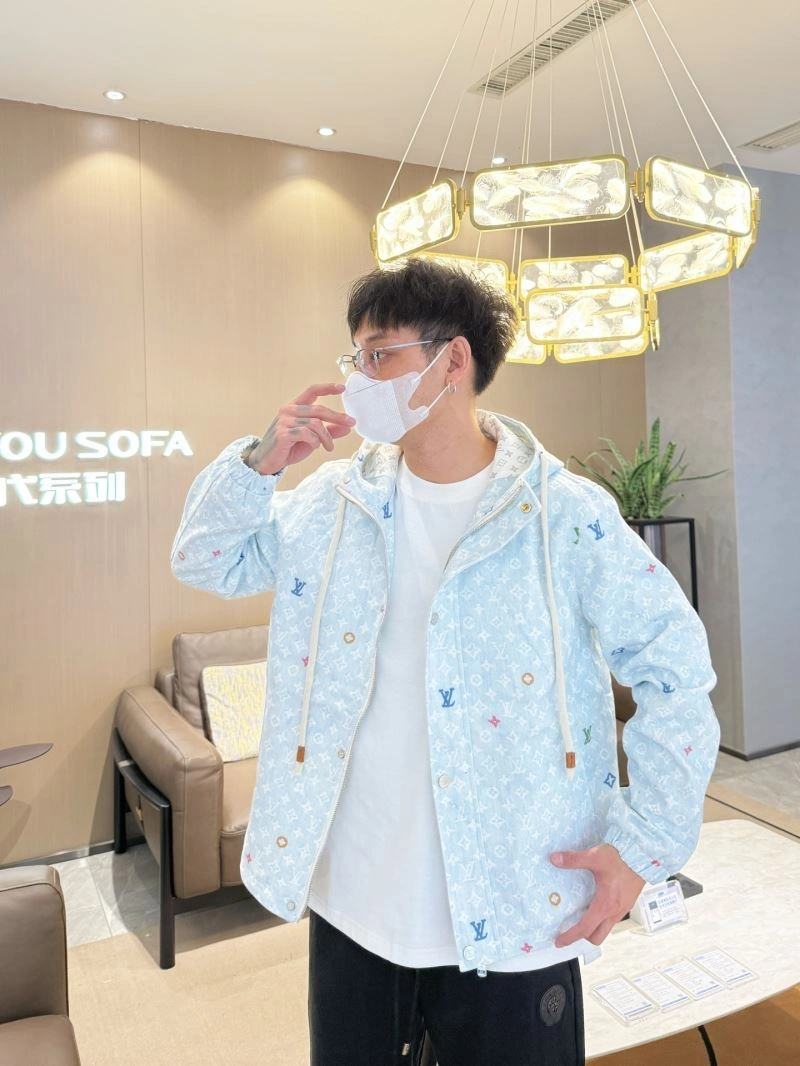 Louis Vuitton Outwear Versatile 132917