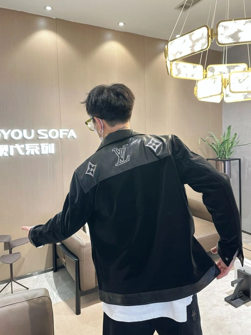 FreshLook Louis Vuitton Outwear 132918