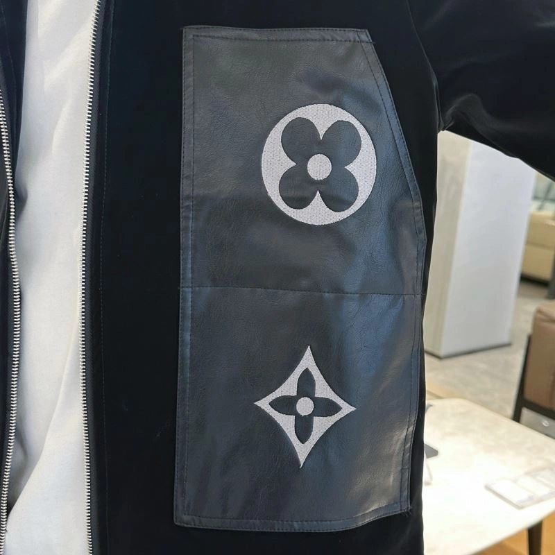 FreshLook Louis Vuitton Outwear 132918