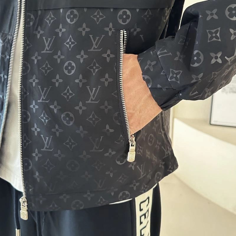 Louis Vuitton Outwear ComfortFit 132925