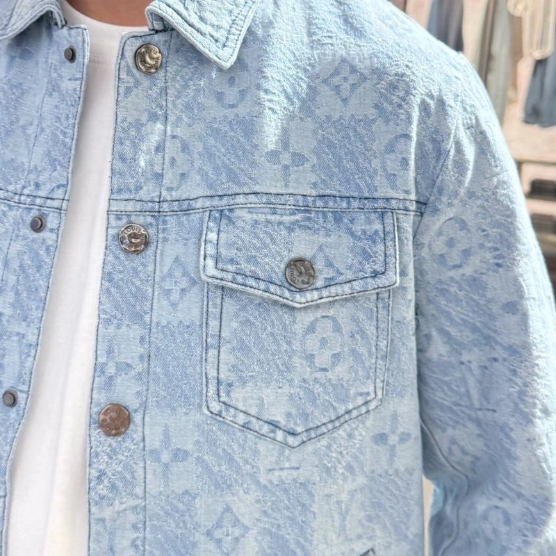 OdorResistant Louis Vuitton Outwear 132928