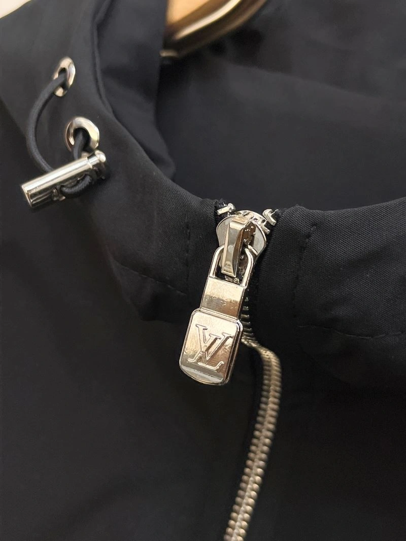 SoftTouch Louis Vuitton Outwear 132929