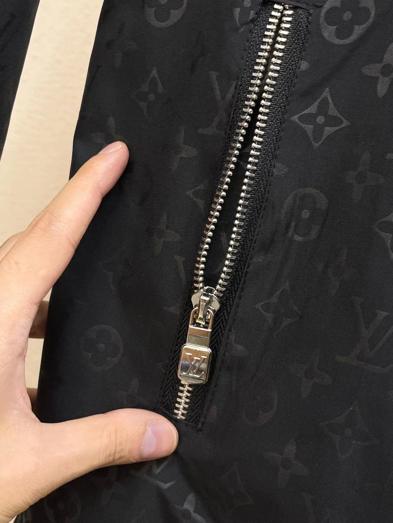 SoftTouch Louis Vuitton Outwear 132929