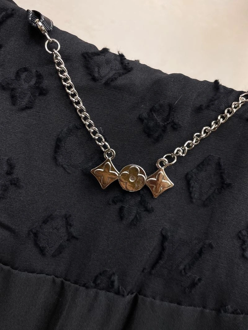 Louis Vuitton Outwear Lightweight 132936